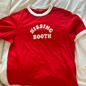 Kissing Booth Ringer T-Shirt (L)